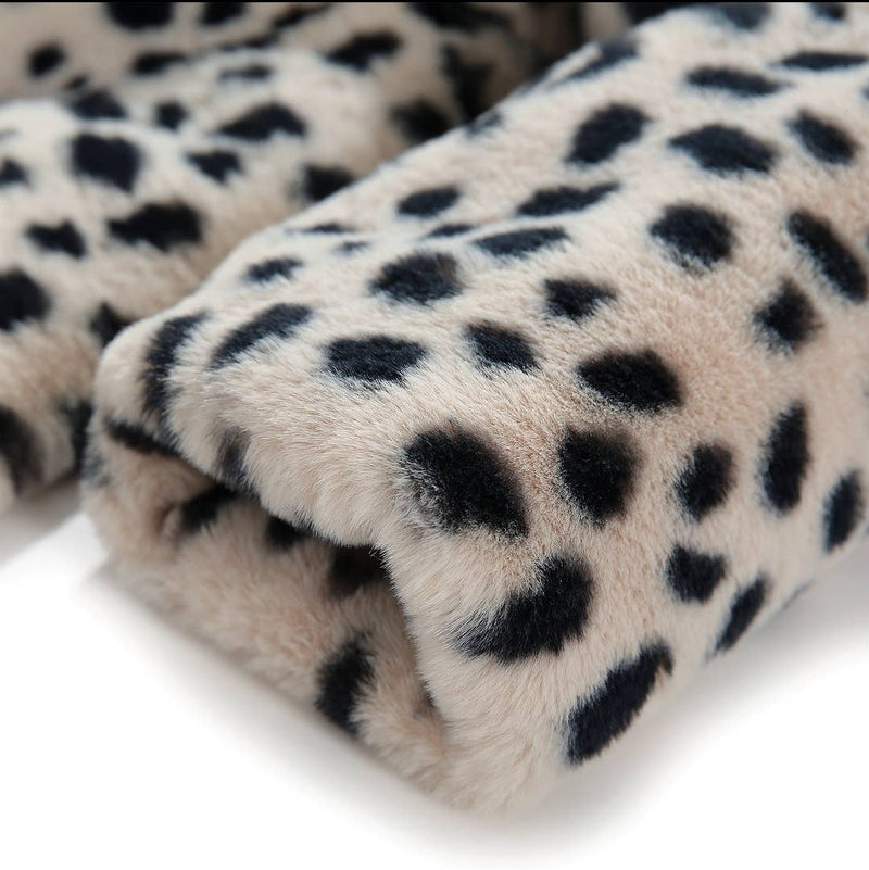 Cappotto in pelliccia sintetica leopardata