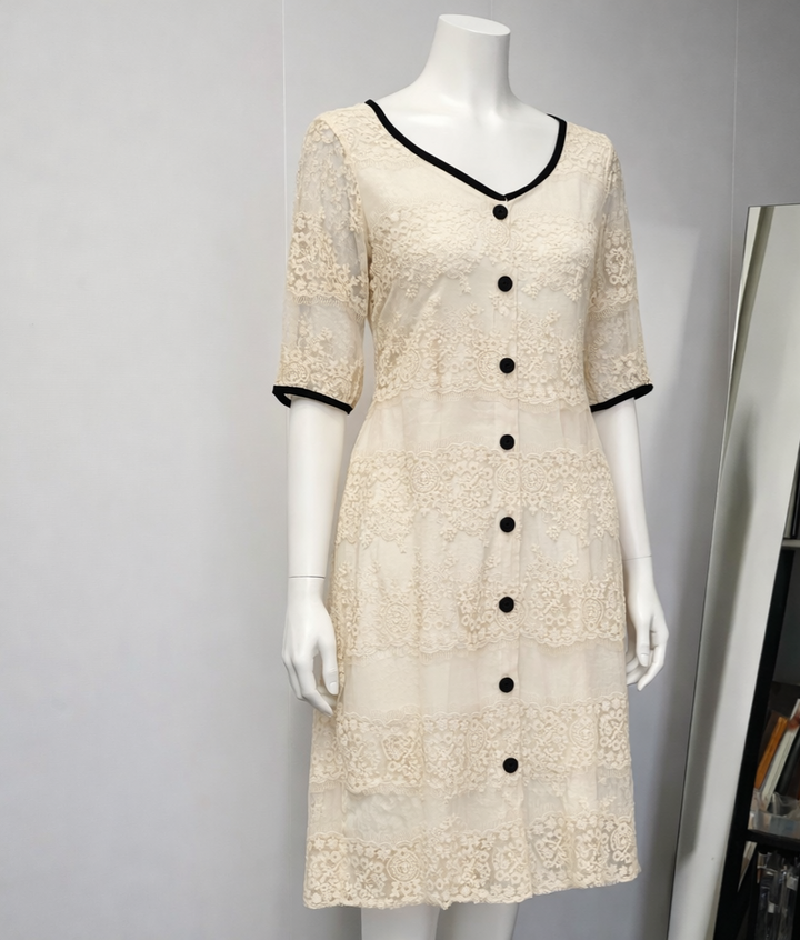 Cream Lace Button Dress – Size S